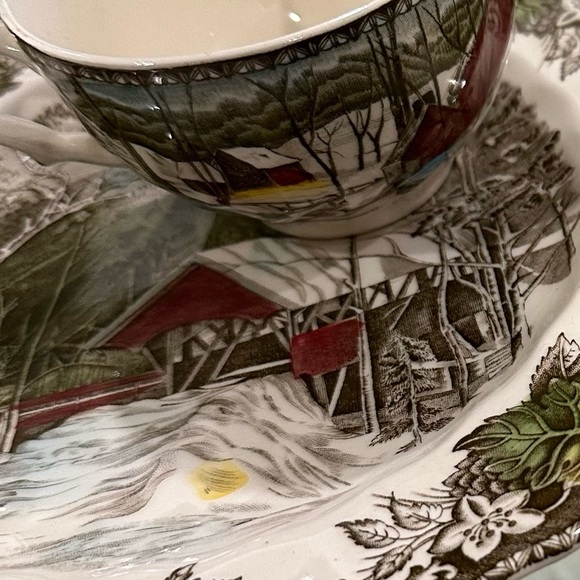 Johnson Brothers The Friendly Village Snack Set Square Plate Cup Covered Bridge - Picture 3 of 11